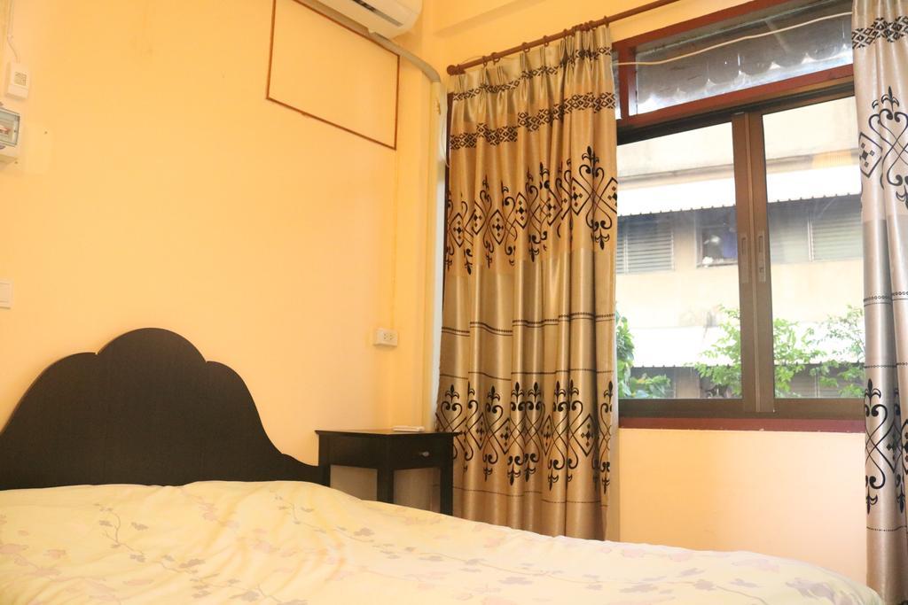 Eco House Lejlighed Bangkok Eksteriør billede